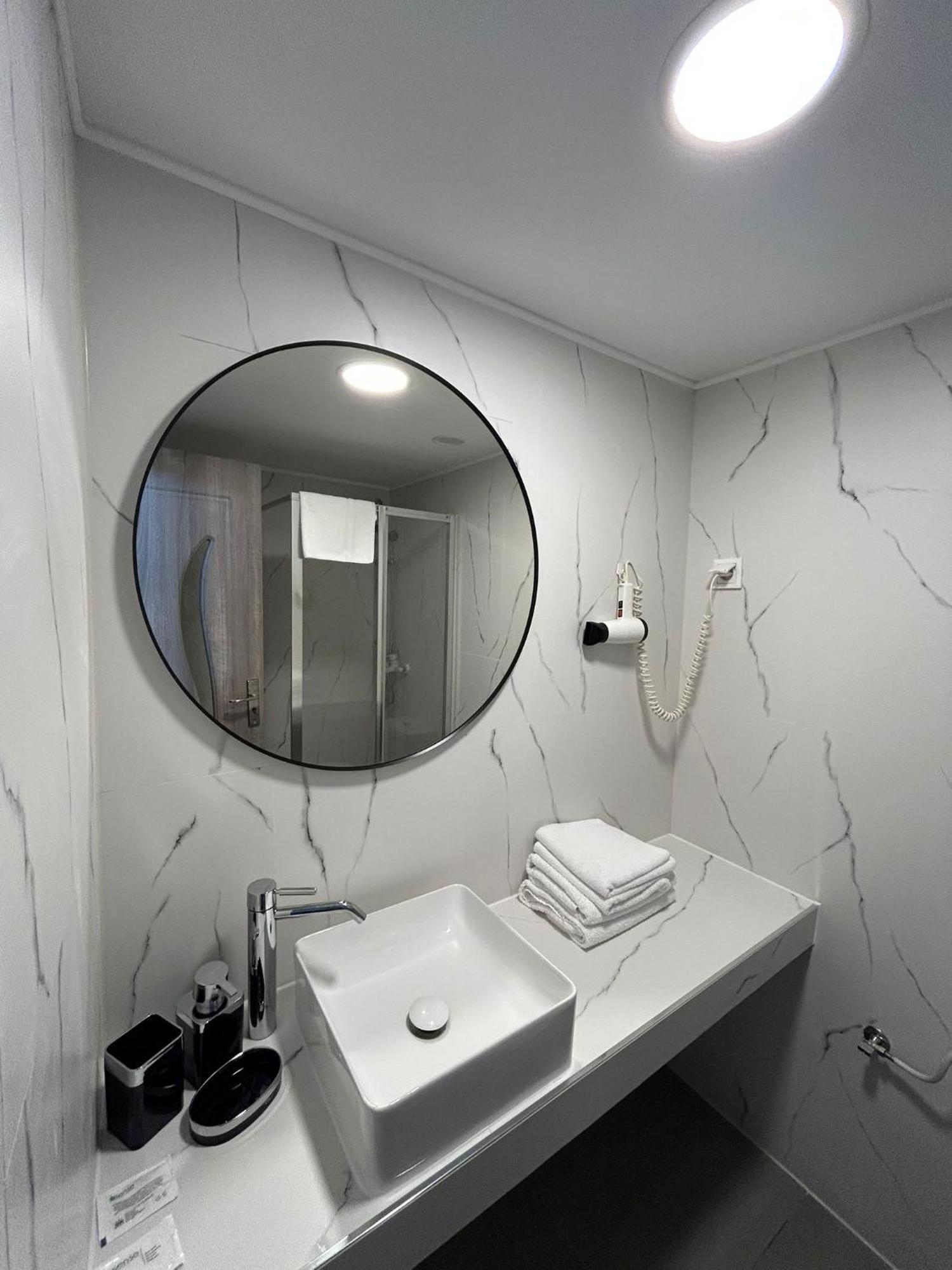 Hotel Bucovina Suceava Eksteriør billede
