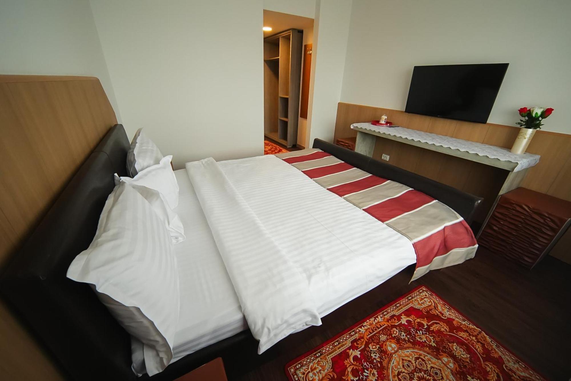 Hotel Bucovina Suceava Eksteriør billede